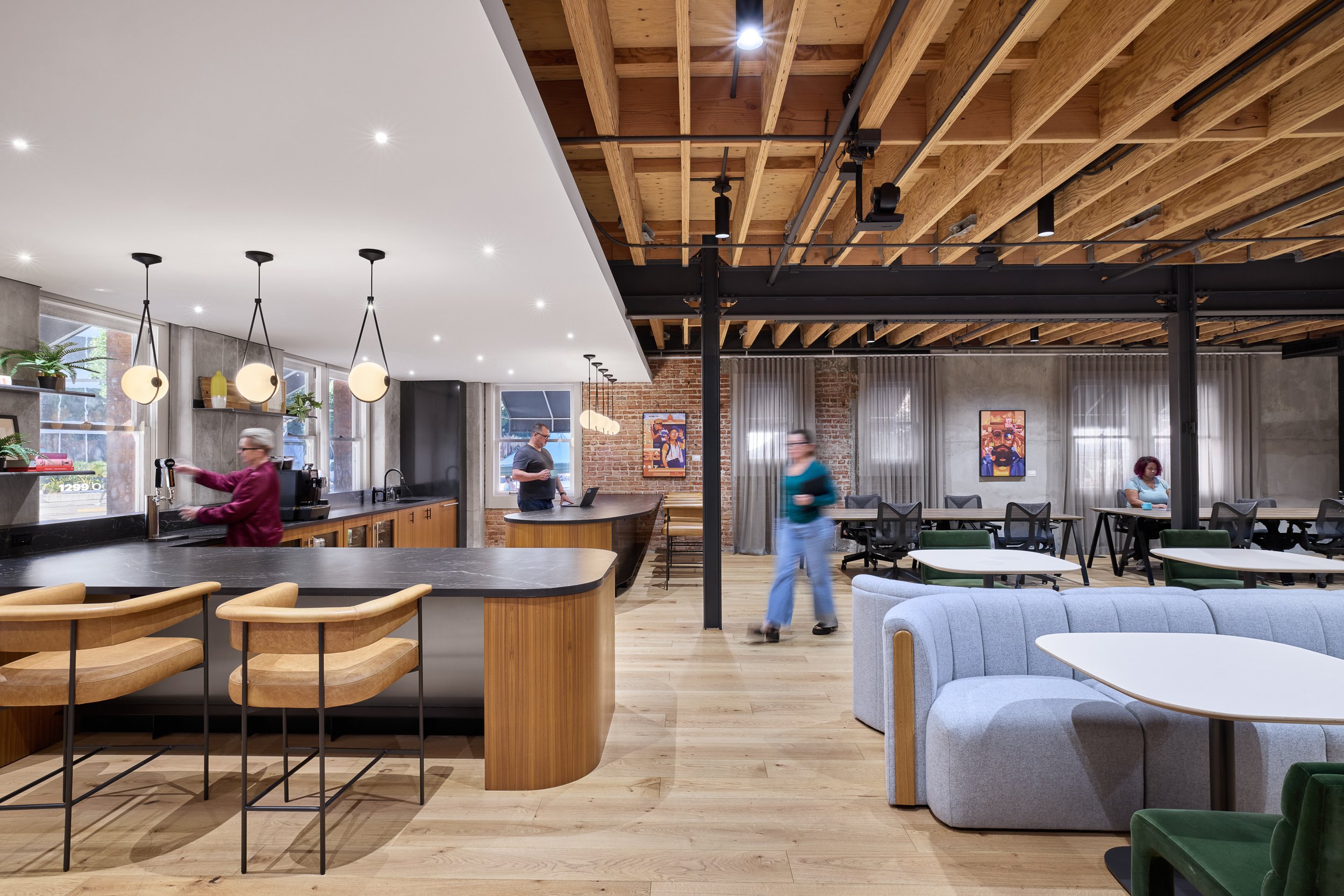 1305 2nd Street Interior
