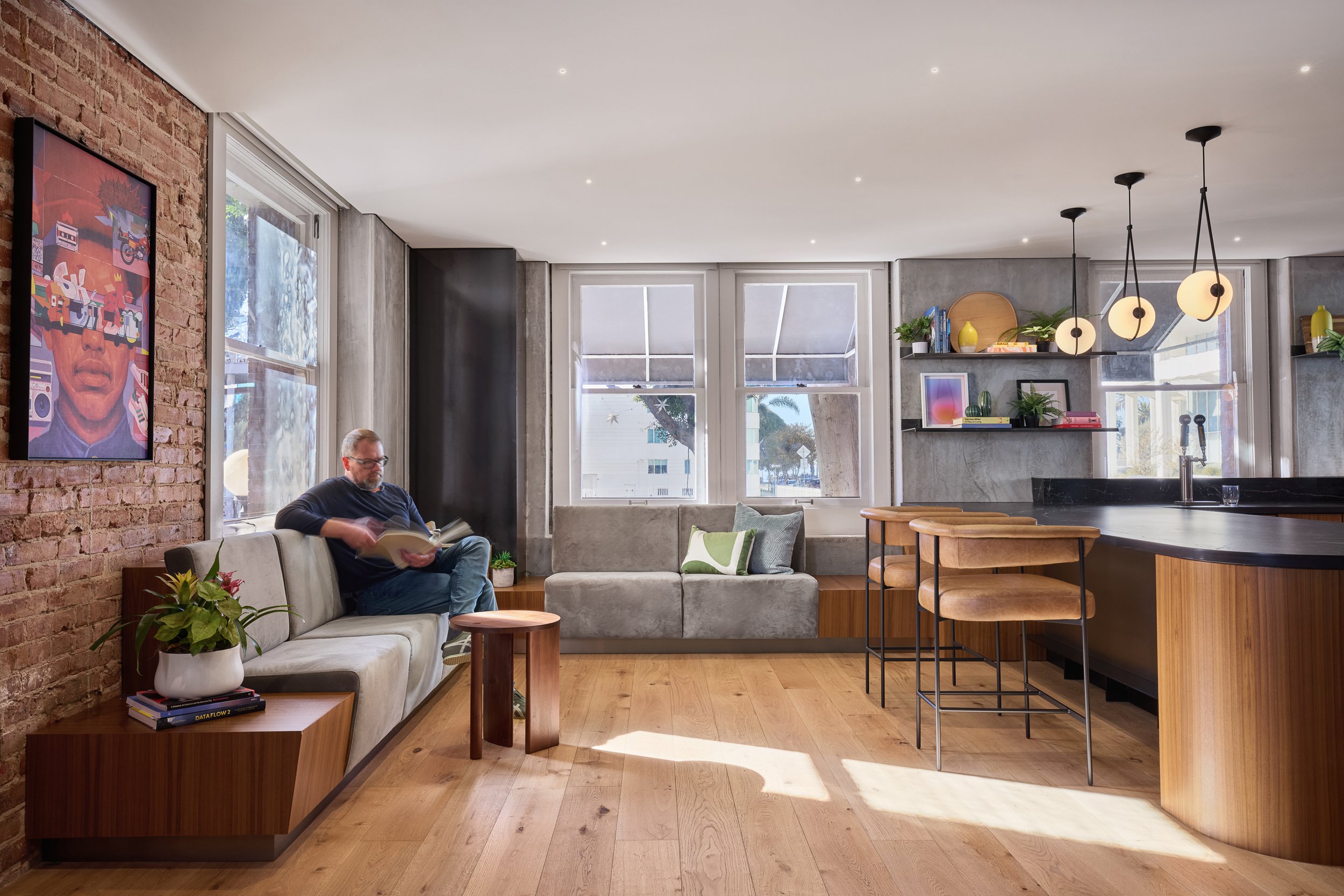 1305 2nd Street Interior